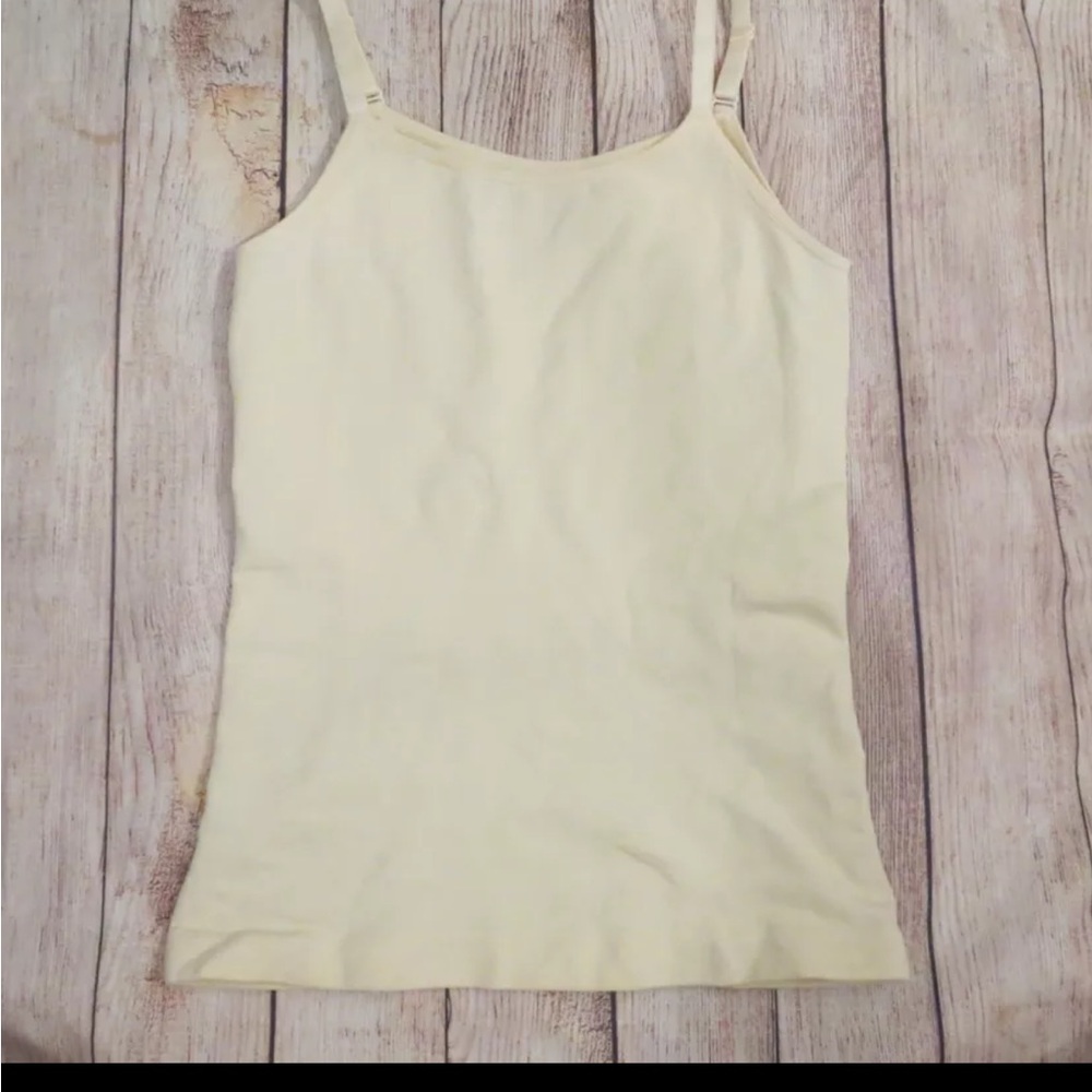 Shapermint Essentials Women's All Day Every Day Scoop Neck Cami beige Size XL